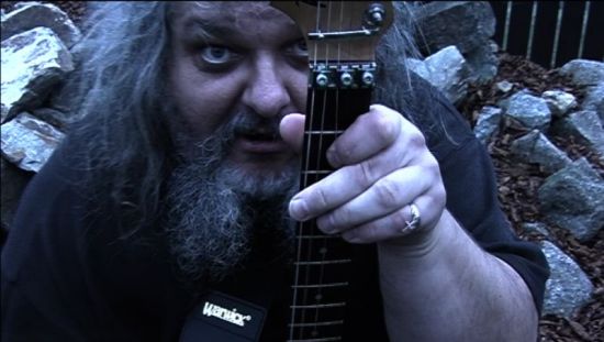 Roman Krokus Kříž - kytary, zpěv